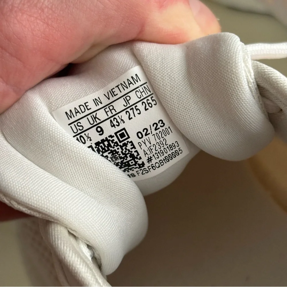 Adidas Women’s Pureboost 23 Running Shoes Size 10.5 White Pink - Picture 12 of 12